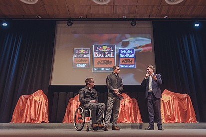 El dueño de KTM arremete contra Honda por menospreciar a Pedrosa