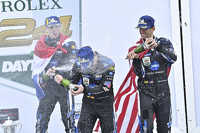 Van der Zande wint Daytona: “Een stukje geschiedenis geschreven”