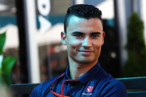 Wolff espera que Wehrlein regrese para Bahrein