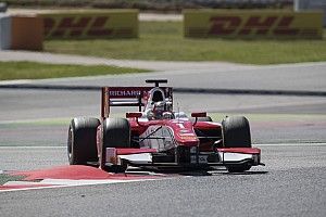 Leclerc gana la primera carrera de la F2 en Barcelona