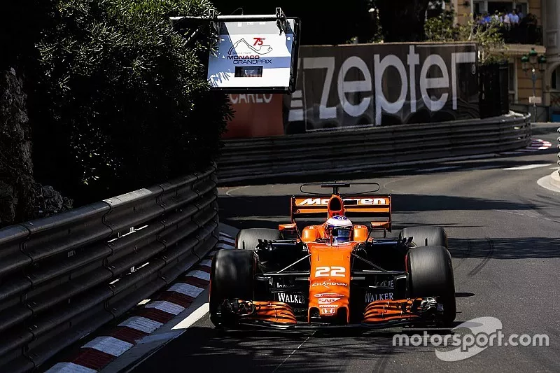  Jenson Button, McLaren MCL32