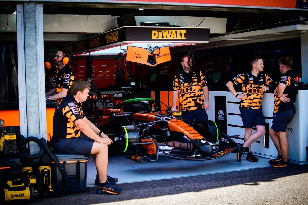 McLaren MCL40