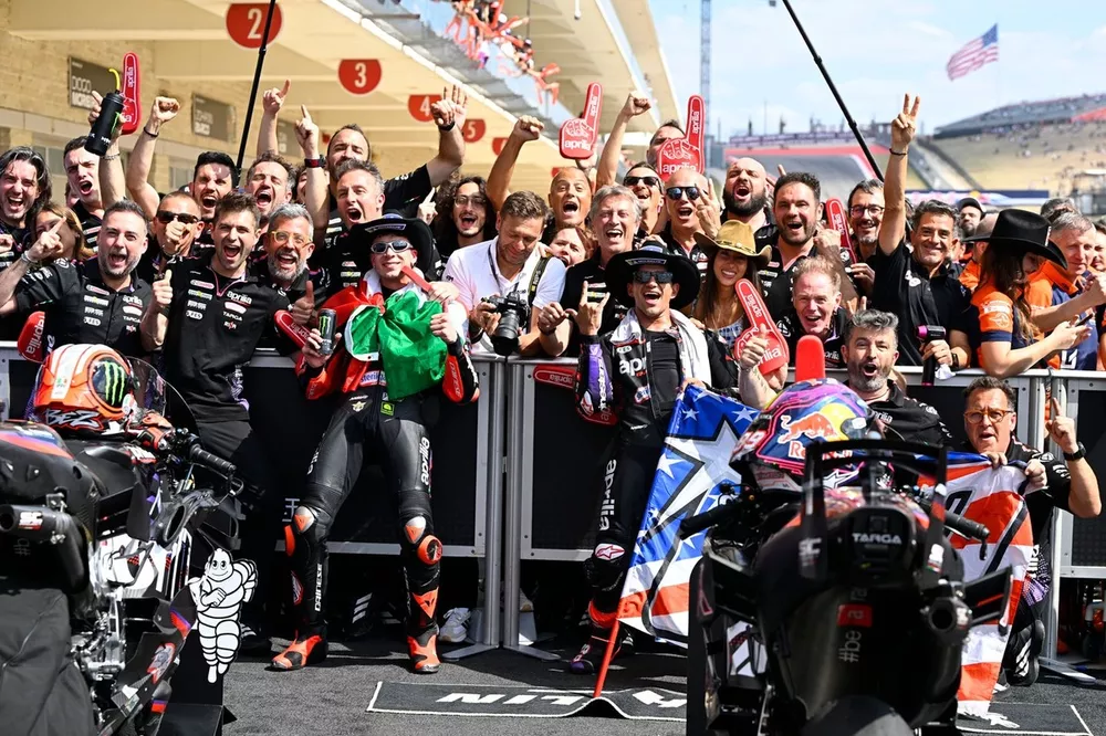 Jorge Mart&iacute;n, Aprilia Racing Team, Marco Bezzecchi, Aprilia Racing