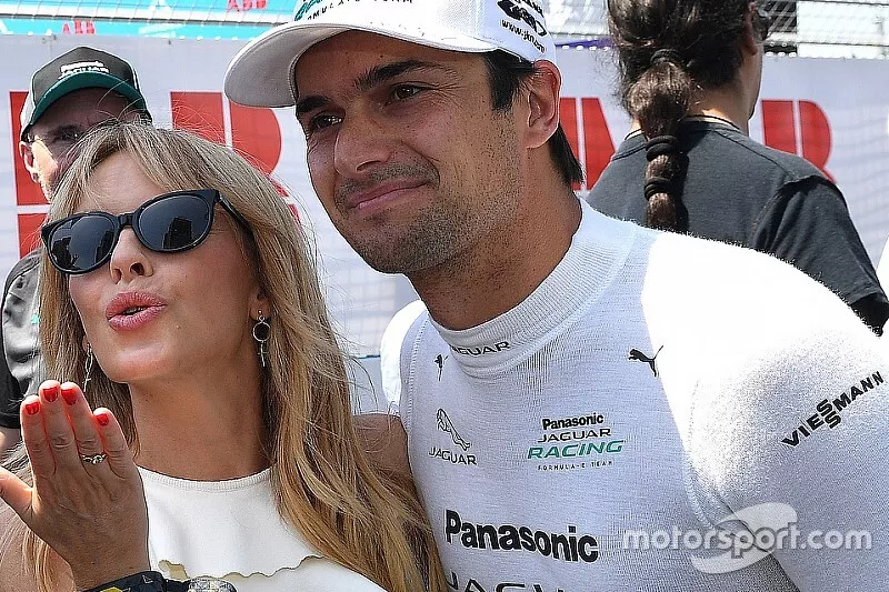 Kylie Minogue, Nelson Piquet Jr., Jaguar Racing