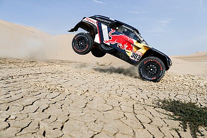 Sainz: 2018 Dakar amatör ekipler için "çok fazla"