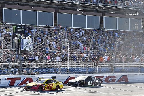 Kurt Busch admite que estrope&oacute; su resultado en Talladega