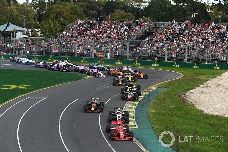 Sebastian Vettel, Ferrari SF71H al inicio de la carrera