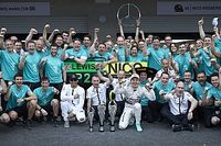 Trzy opcje Hamiltona