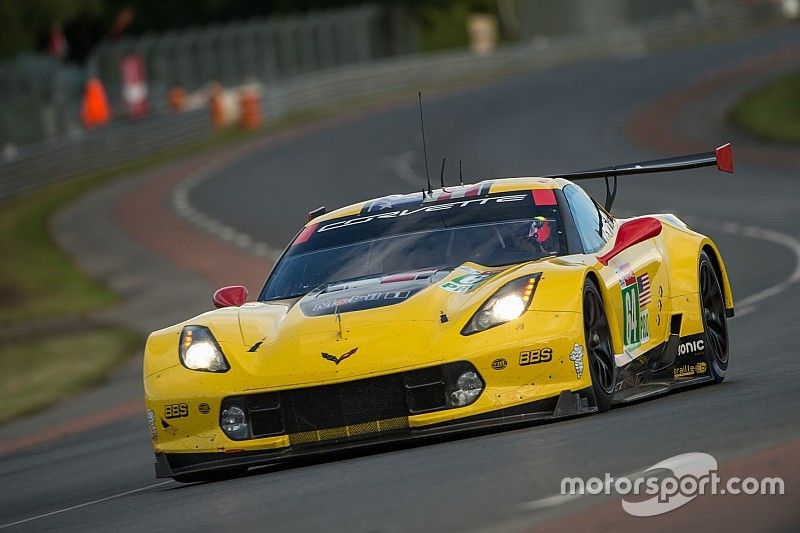 #64 Corvette Racing Chevrolet Corvette C7.R: Oliver Gavin, Tommy Milner, Marcel FÃ¤ssler