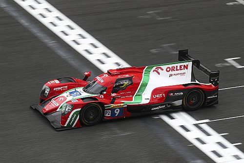 Kubica czwarty na p&oacute;łmetku wyścigu na Fuji