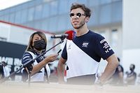 Red Bull decidir&aacute; entre Gasly o P&eacute;rez este mes