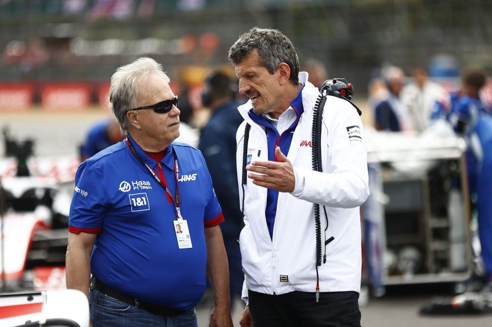Gene Haas, proprietário e fundador da Haas F1, Guenther Steiner, diretor da equipe, Haas F1