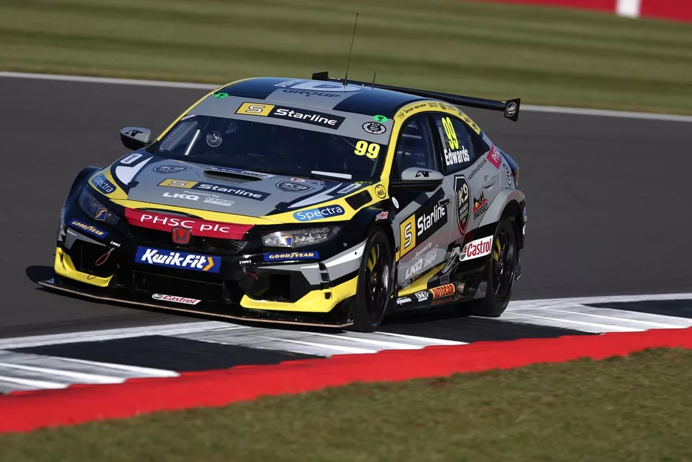 Jade Edwards, One Motorsport Honda Civic 