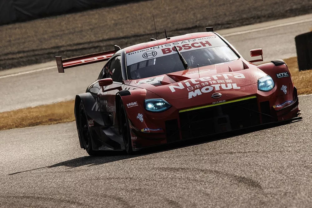 #3 Niterra MOTUL Z  