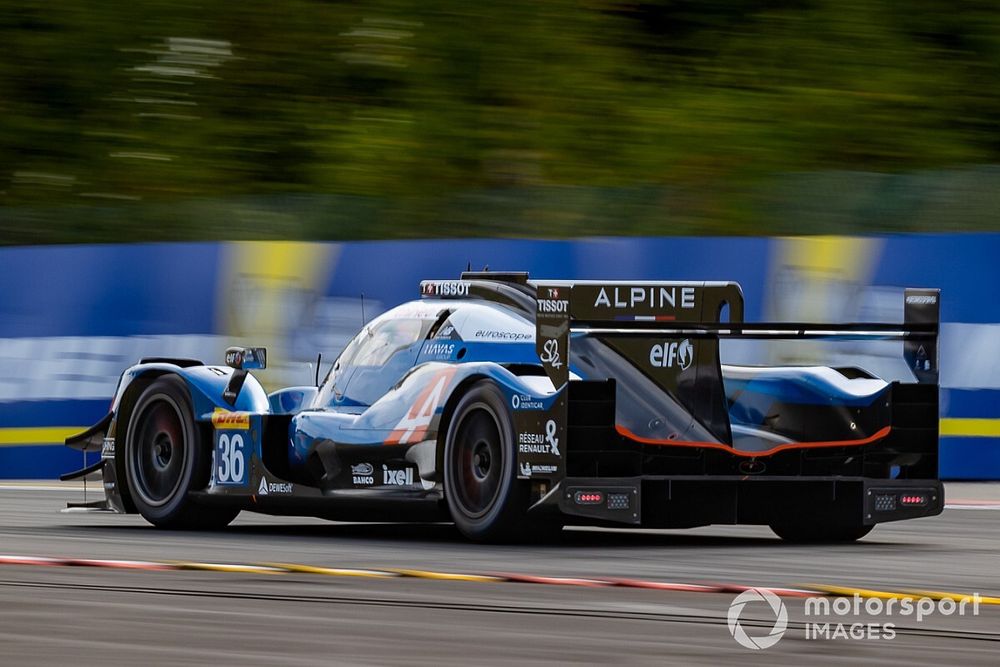 #36 SIGNATECH ALPINE ELF - Alpine A470 - Gibson: Andre Negrao, Pierre Ragues, Thomas Laurent