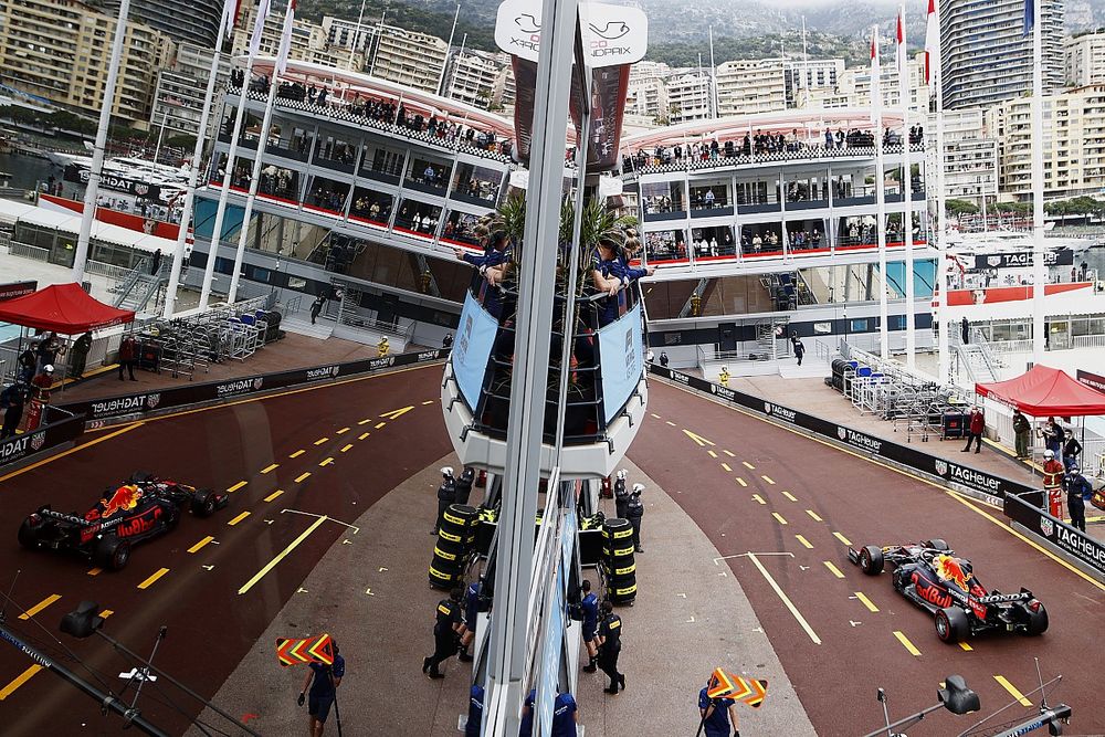 Max Verstappen, Red Bull Racing RB16B