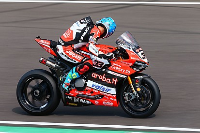 Melandri vise le podium sur ses terres