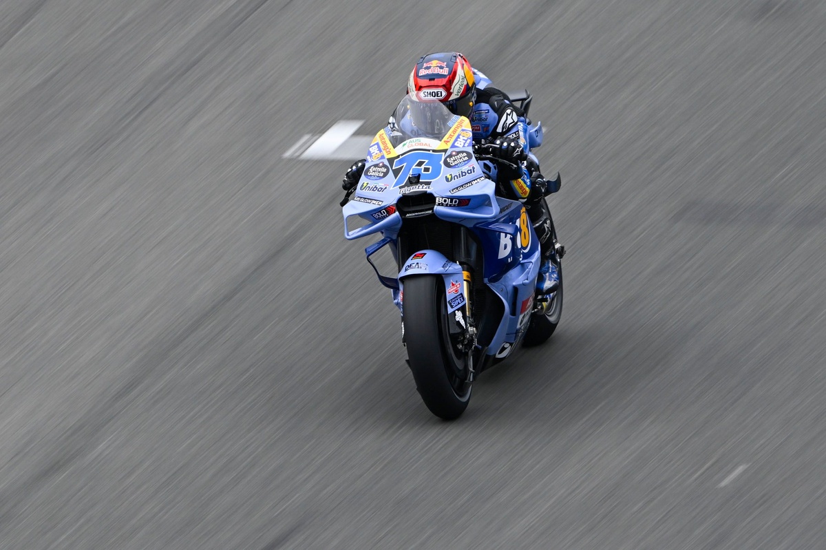 MotoGP İspanya GP: Jerez'de Alex Marquez zafere ulaştı, Marc Marquez kaza yaptı, Toprak 19. sırada
