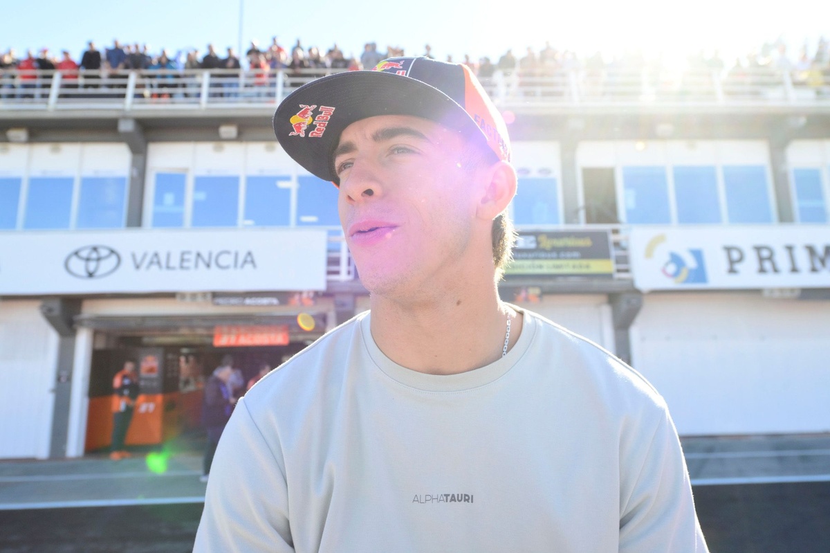 Qui est ce pilote qui a aidé Pedro Acosta à changer d'attitude ?