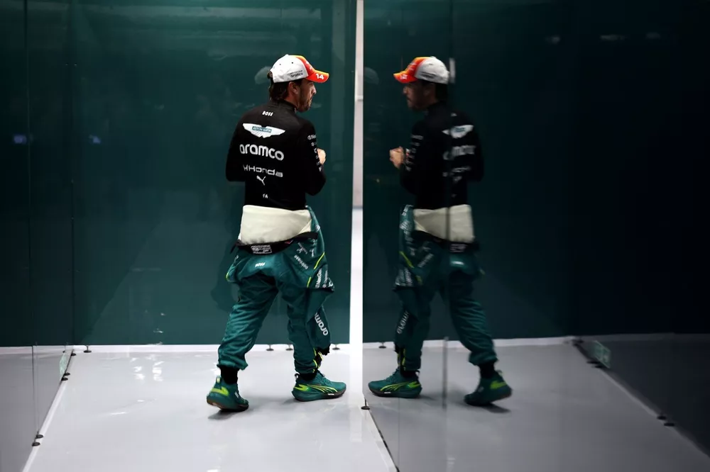 Fernando Alonso, Aston Martin Racing