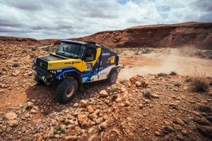 Hoe Huzink lastige startpositie omzette in winst van tweede Dakar-etappe