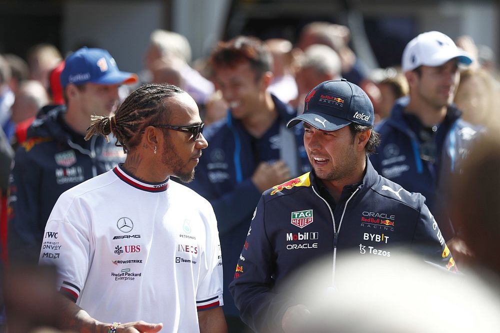 Lewis Hamilton, Mercedes-AMG Sergio P&eacute;rez, Red Bull Racing 