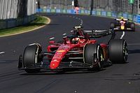 Ferrari domina la primera práctica en Australia, Pérez en top 5 