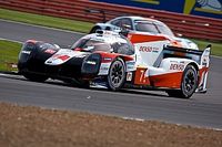 L&oacute;pez, "realmente feliz" por la victoria en Silverstone