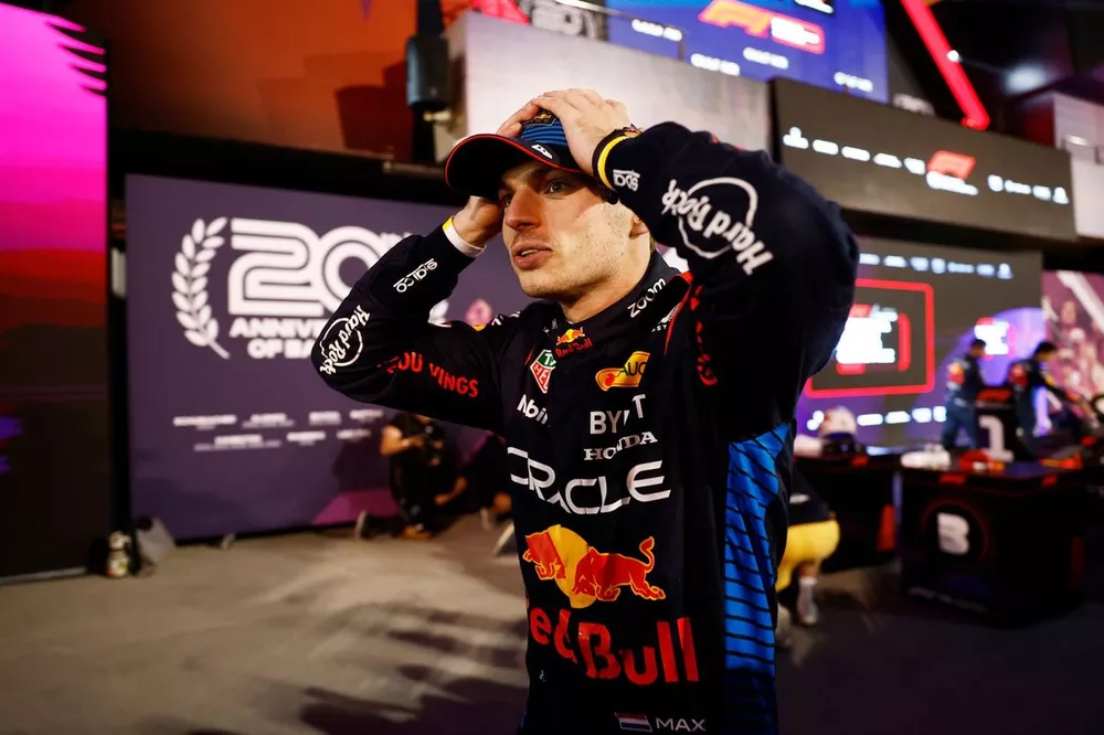 Max Verstappen, Red Bull Racing, 1&ordf; posici&oacute;n, en Parc Ferme