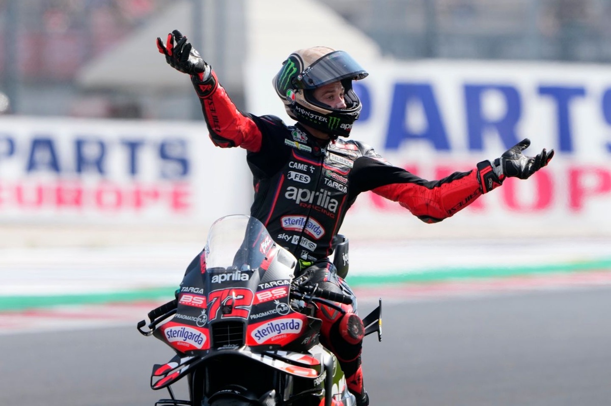 Sprint - Bezzecchi met Márquez à genoux !