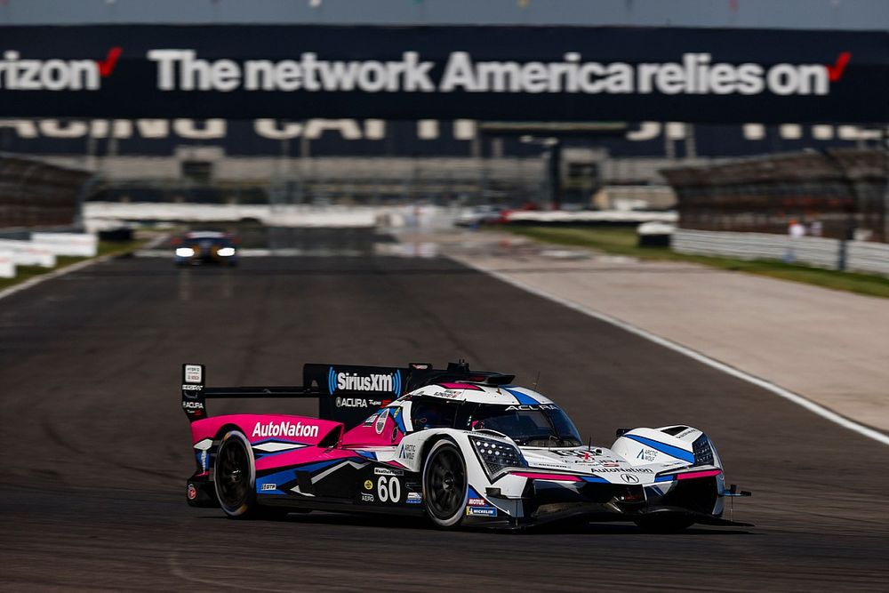 #60 Meyer Shank Racing w/ Curb Agajanian Acura ARX-06: Tom Blomqvist, Colin Braun