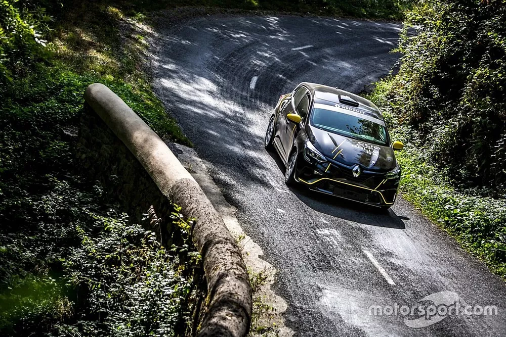 Renault Clio RS Rally5