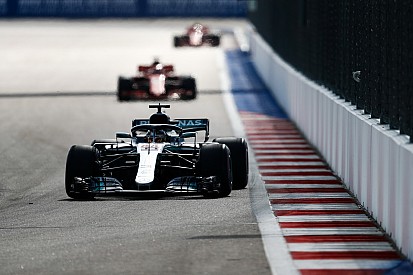 Hamilton quiere que Sochi se corra al revés