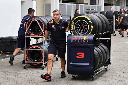 F1 extends Pirelli tyre supply deal to 2023