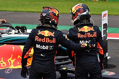 Ricciardo diz que esperava relação difícil com Verstappen