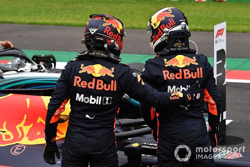Ricciardo'nun neden ayrıldığını bilmeyen Verstappen, pilot seçim sürecinde yer almış
