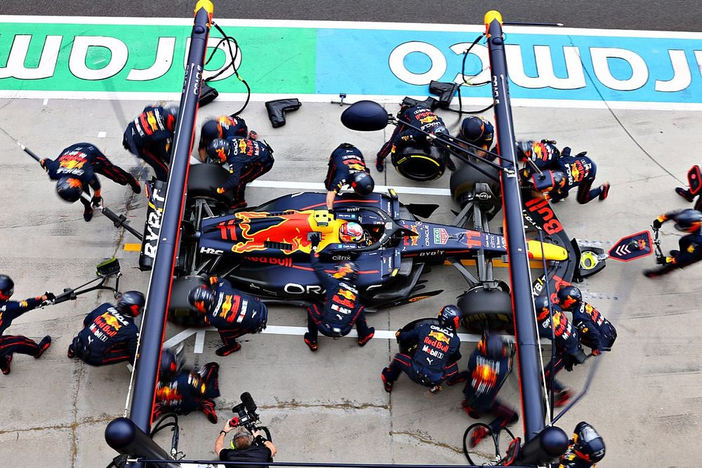 Sergio P&eacute;rez, Red Bull Racing RB18