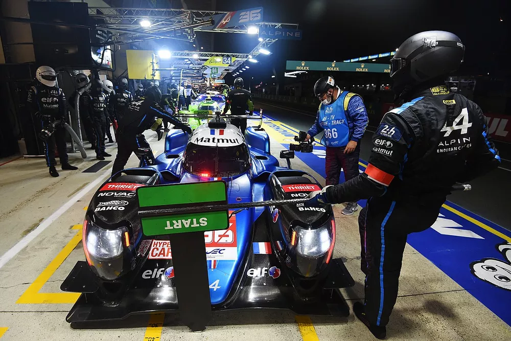 #36 Alpine Elf Matmut Alpine A480 - Gibson Hypercar, Andr&eacute; Negr&atilde;o, Nicolas Lapierre, Matthieu Vaxiviere