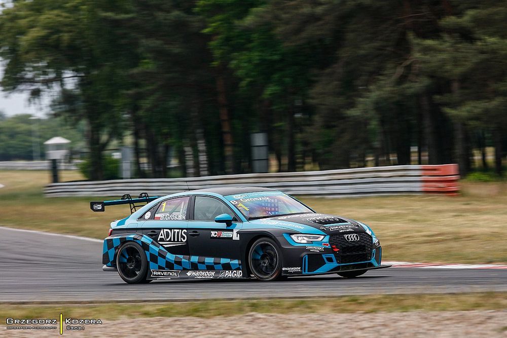 Bartosz Groszek, Audi RS 3 LMS