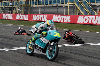 MotoGP muda regra de chegadas com piloto e moto separados