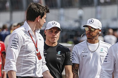 Wolff admet la "situation inconfortable" de Bottas chez Mercedes