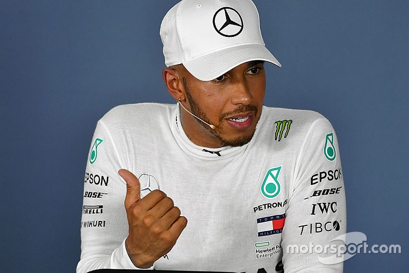 Hamilton replica a Vettel: