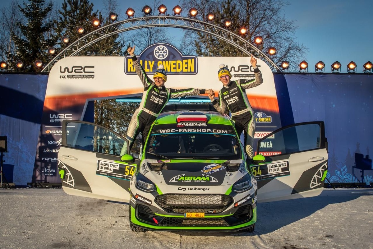 Szwedzkie podium Abramowskiego