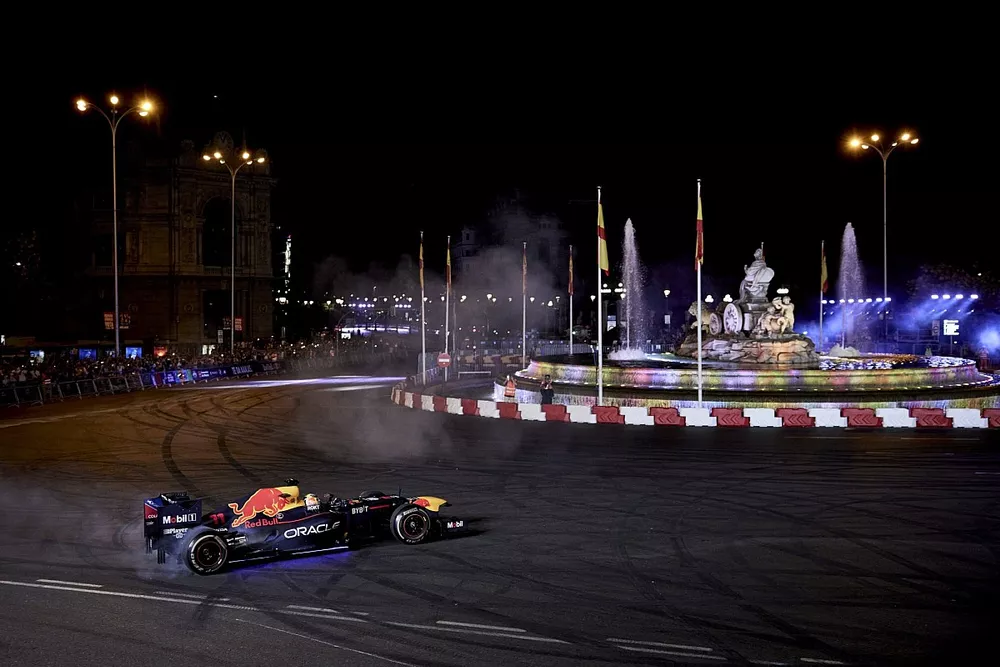 Sergio P&eacute;rez, Red Bull Racing