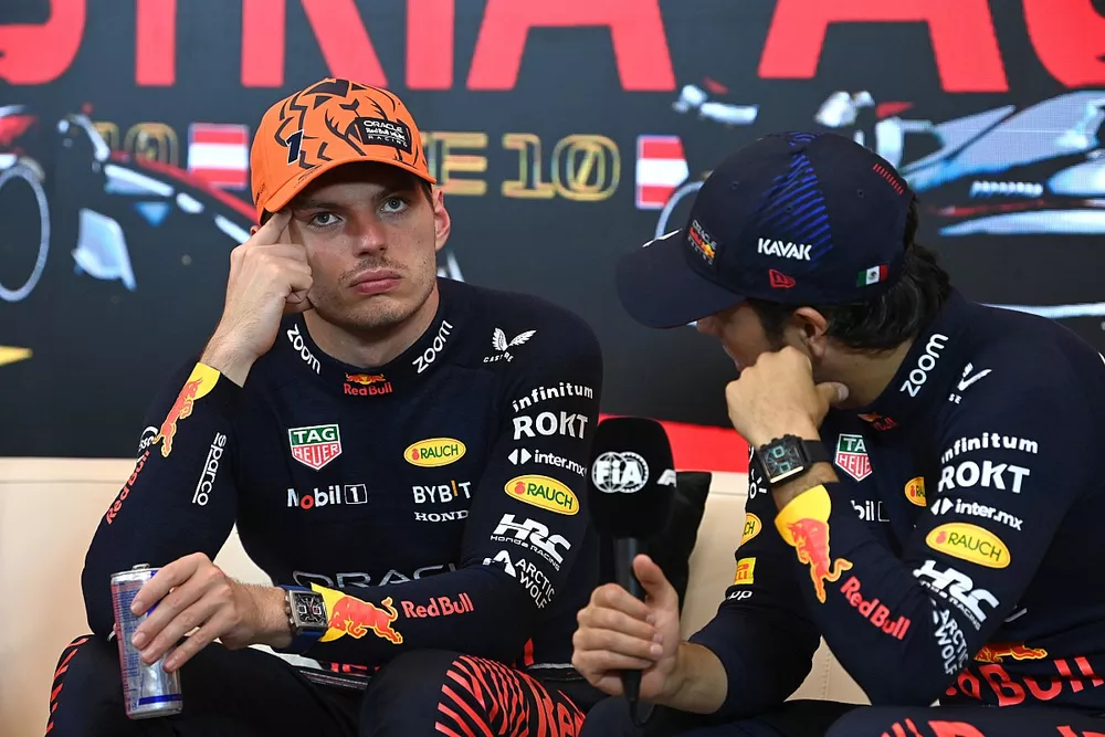 Max Verstappen, Red Bull Racing, vainqueur, Sergio Perez, Red Bull Racing, troisième, en conférence de presse