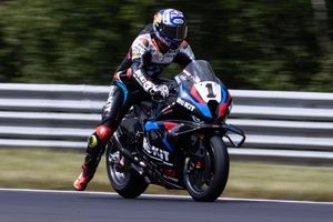 WSBK Balaton Park: Toprak gana con facilidad y es más líder; Bautista logra otro podio