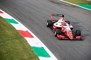 Shwartzman gana en una carrera de Monza con un susto terrible