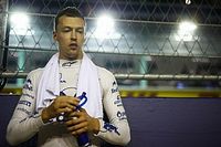 Raikkonen "se suicidó" con su maniobra, dice Kvyat
