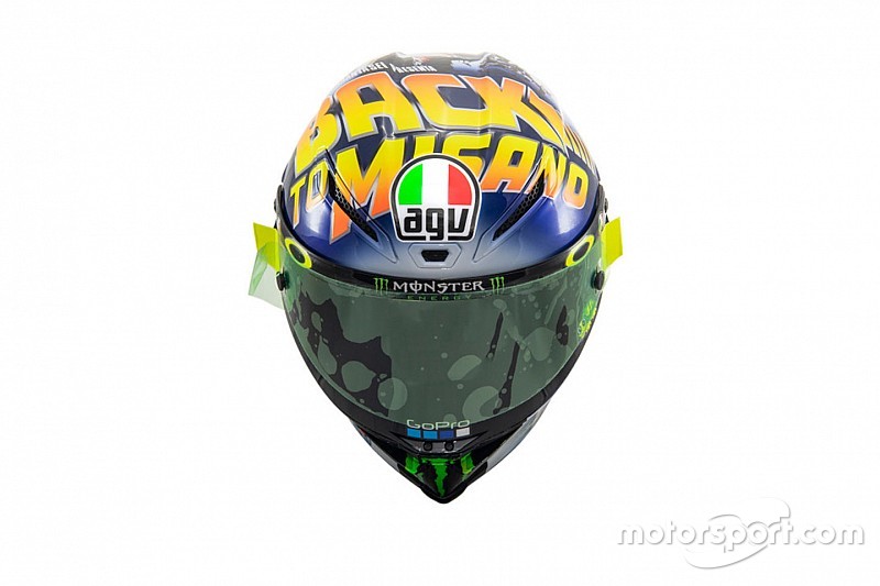 Galería: Rossi 'regresa al futuro' con su casco especial para Misano