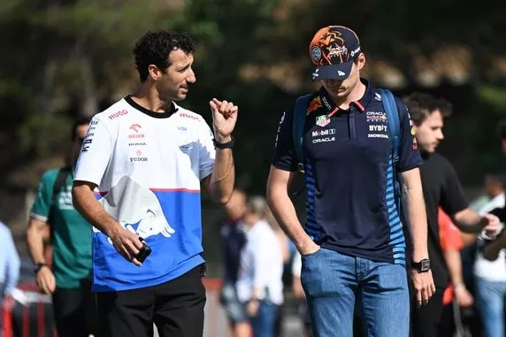 Daniel Ricciardo, Visa Cash App RB F1 Team, Max Verstappen, Red Bull Racing